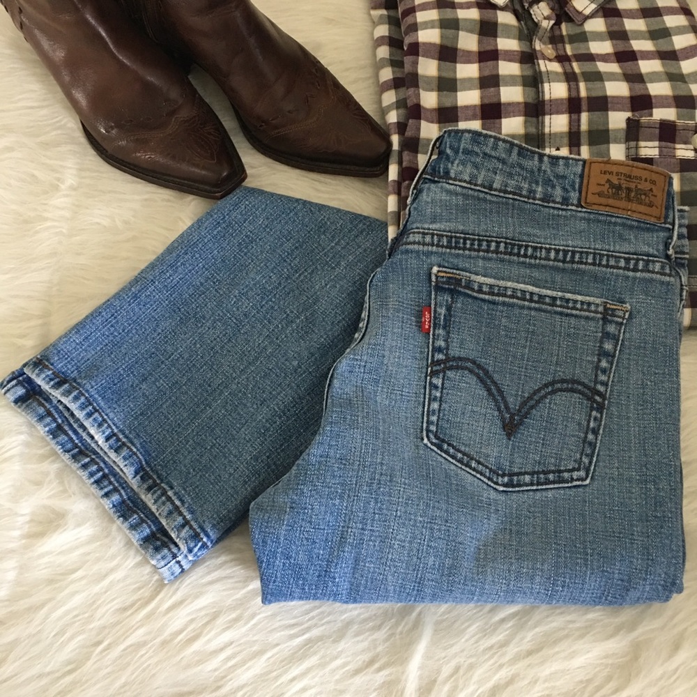 LEVI’S Straight leg 505 jeans Size 12S.